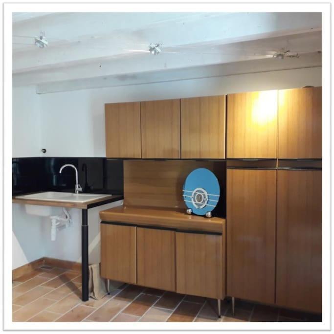 Charming Small House Close To Uzes Foissac  ภายนอก รูปภาพ